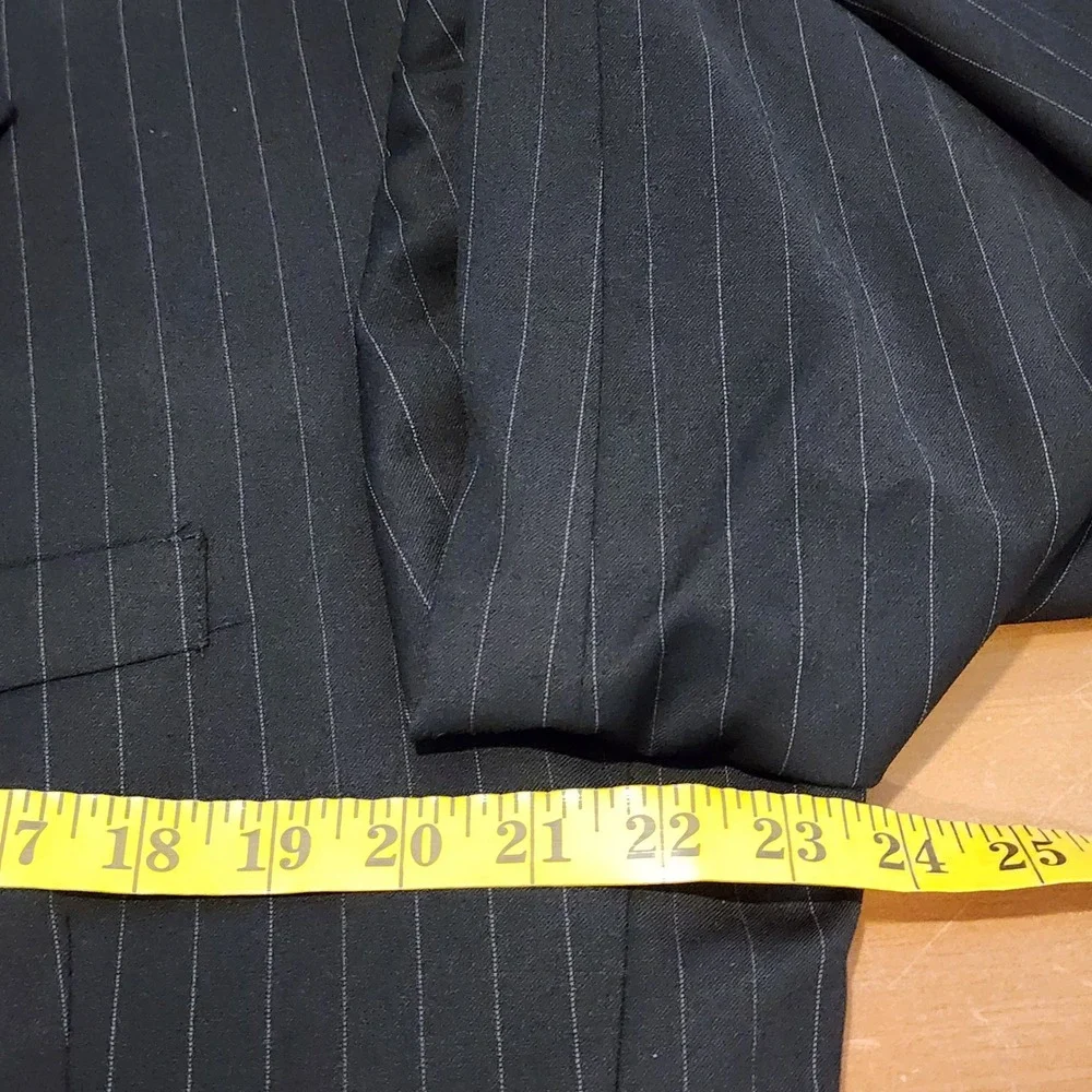 Andrew Fezza Pinstripe Jacket Blazer 44L Super 100s Wool Gray Business Office